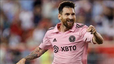 ميسي ضمن خطة الهلال السعودي لتعويض غياب نيمار 