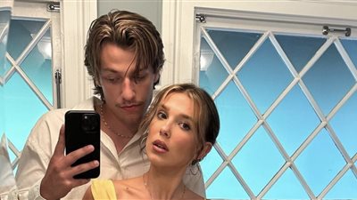 ميلي بوبي براون عن خطيبها: يساعدني على تحقيق أحلامي