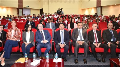 وزير الرياضة يشهد احتفالية المتميزات من النساء بالمجال الرياضي 