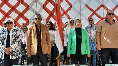 وكيل تعليم بورسعيد تشهد احتفالية مدرسة الشهيد عمرو السقا الإعدادية للبنات بذكرى أكتوبر (صور)