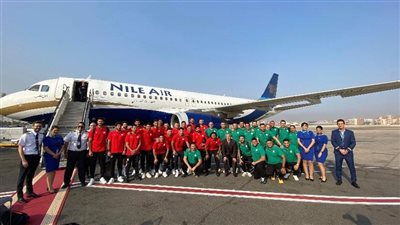 المنتخب الوطني يصل مطار القاهرة من الإمارات  (صور)