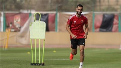 طبيب الأهلي يكشف تطورات حالة السولية