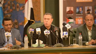 السفير الفلسطيني بالقاهرة: لن تجبرنا قوة على مغادرة أرضنا والصراع في مرحلة خطيرة (صور)