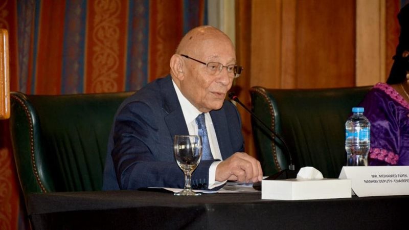 محمد فايق وزير الإعلام