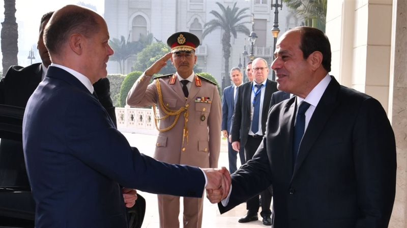 الرئيس السيسي والمستشار