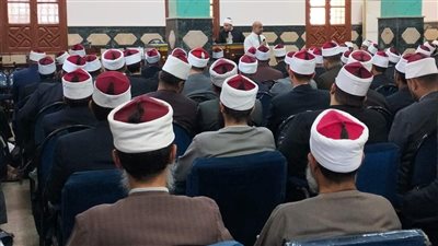 انعقاد برنامج البناء الثقافي للمجموعة الثانية من أئمة بني سويف