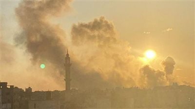 الاحتلال يكثف الضربات وينفذ حزاما ناريا حول غزة بعد مغادرة بايدن (فيديو)