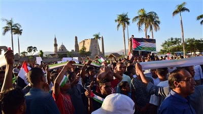 الآلاف بالأقصر يحتشدون في مظاهرات تضامنا مع القضية الفلسطينية