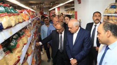 غدًا، محافظ الجيزة في جولة جديدة لمراقبة الأسعار بالسلاسل التجارية 