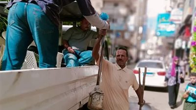 رفع 1005 حالات إشغال طريق في البحيرة (صور)