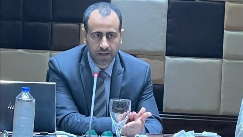 الدكتور طارق أبو