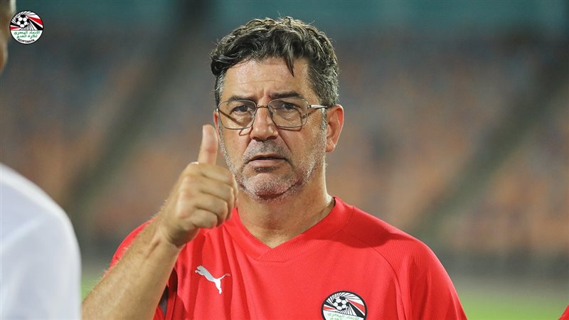 روي فيتوريا،فيتو