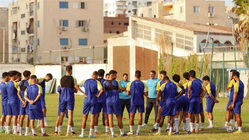 الاسماعيلي، فيتو