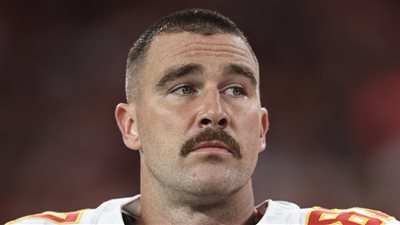 ترافيس كيلسي يشتري قصرًا جديدًا بقيمة 6 ملايين دولار 