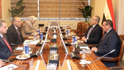 وزيرا التنمية المحلية والعمل يبحثان مجالات التعاون المشترك