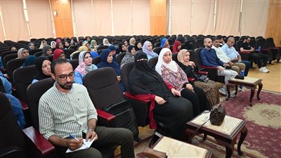 جامعة الفيوم تنظم ندوة توعوية لنشر ثقافة العمل الحر 