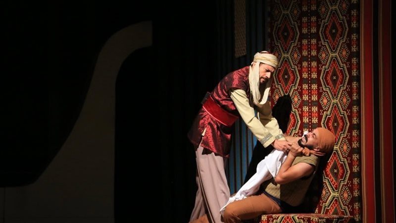 مسرحية باب عشق، فيتو