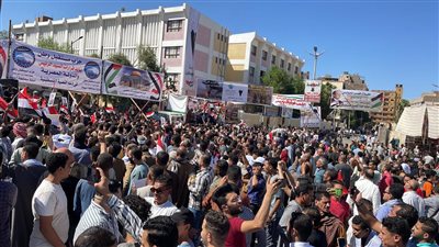 تسقط تسقط إسرائيل، الآلاف يهتفون بميادين أسيوط للتنديد بمجازر الاحتلال (فيديو) 