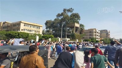 عمرو حمزاوي يكشف مخطط بايدن لتهجير الفلسطينيين لسيناء، ويطالب مصر بهذا الإجراء (فيديو)