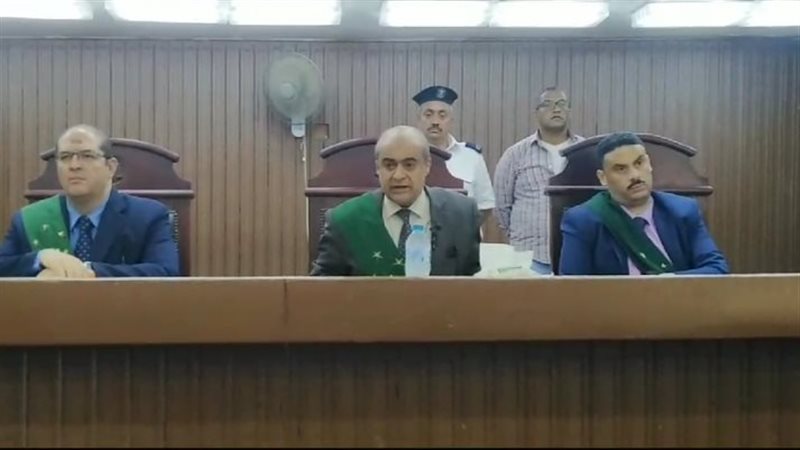 هيئة المحكمة، فيتو