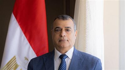 وزير الدولة للإنتاج الحربي يعود إلى أرض الوطن عقب مشاركته في ADEX 2023