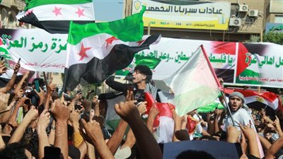 مصر وفلسطين إيد واحدة، رسائل المتظاهرين بشوارع القاهرة والجيزة (فيديو وصور)