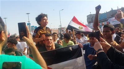 الأطفال يتصدرون المشهد في مسيرات دعم فلسطين بشبرا الخيمة (صور)