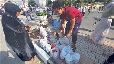 انتشار الباعة الجائلين في محيط وقفة دعم فلسطين بمدينة نصر (فيديو وصور)