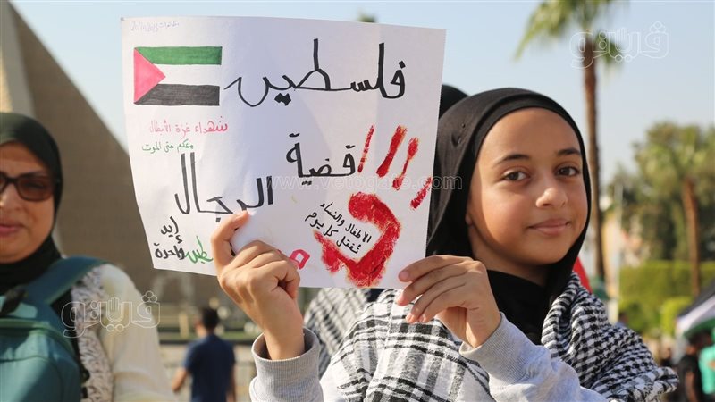 مشاهد من دعم المصريين
