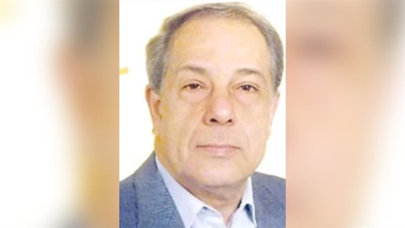 الكاتب الصحفي رؤوف