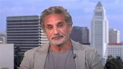 باسم يوسف يوجه نداء بعد تهديد جيش الاحتلال بقصف مستشفى القدس