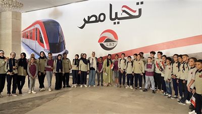  مسئولو قطار العاصمة يشرحون لطلاب المدارس منظومة المواصلات الحديثة