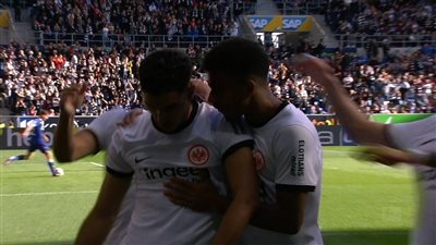 فرانكفورت يتقدم 3-1 أمام هوفنهايم بالشوط الأول (فيديو)