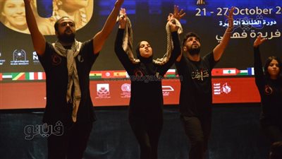 دمي فلسطيني، عرض فني عن القضية في افتتاح ملتقى القاهرة للمسرح الجامعي (فيديو)