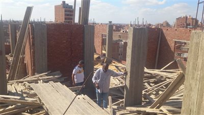 الوحدات المحلية في الإسماعيلية تحبط عددا من محاولات البناء المخالف (صور) 