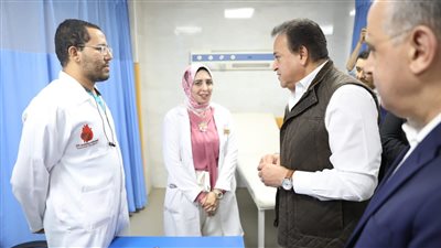 وزير الصحة يوجه بسرعة الانتهاء من استكمال التجهيزات بمستشفى طهطا العام