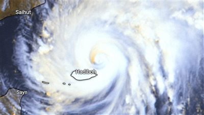 هل تتأثر مصر بإعصار تيج؟ الأرصاد الجوية تجيب (صور)