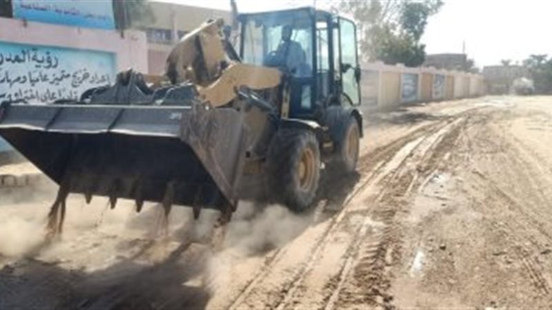 رفع مخلفات بمحيط