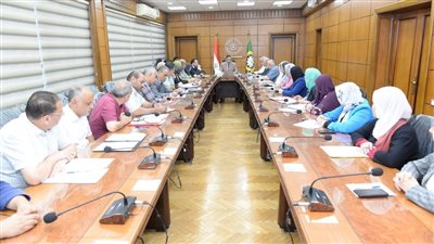 إقامة معارض دائمة للسلع بأسعار مخفضة في الدقهلية 