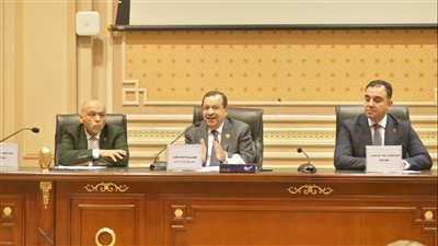 تضم 10 ملفات هامة، 