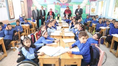 تعليم الوادي الجديد تستقبل مدير عام التعليم الابتدائي وفرق 100 مليون صحة