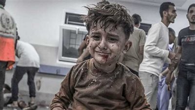 أطفال ناجون من قصف غزة يروون لحظات الرعب (فيديو)