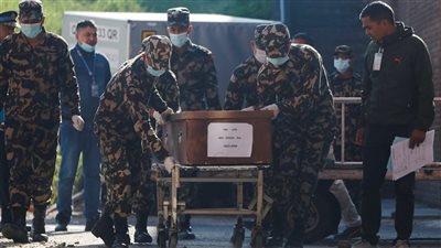 قتلوا في إسرائيل، تسليم جثث 4 طلاب نيباليين لأسرهم