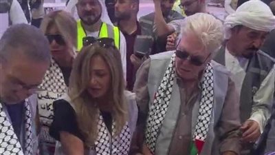 حسين فهمي وليلى علوي يشاركان في 