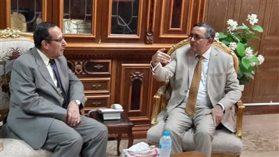 محافظ شمال سيناء يلتقي سفير الهند بالقاهرة