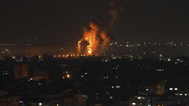 قصف مواقع فلسطينية
