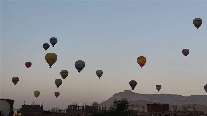 رحلات البالون الطائر،فيتو