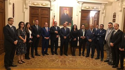 وفد التنسيقية يلتقي حملة المرشح الرئاسي عبد السند يمامة