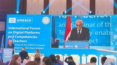 وزير التعليم: لا تطوير دون الارتقاء بأداء المعلم