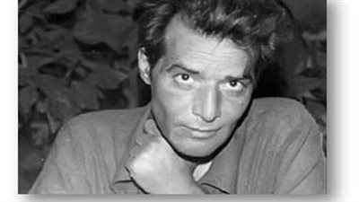 نجيب سرور شاعر العقل والحذاء.. حاولت إسرائيل اغتياله.. عارض الإقطاع والنظام الملكي والاحتلال.. ونهايته كانت في مستشفى الأمراض العقلية